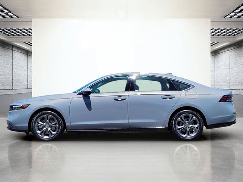 Used 2023 Honda Accord EX-L image 9