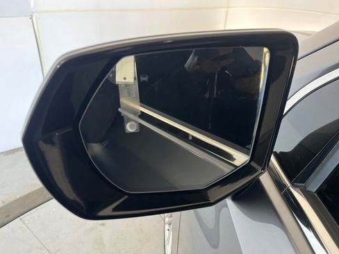 Used 2021 GMC Yukon Denali w/ Denali Premium Package image 61