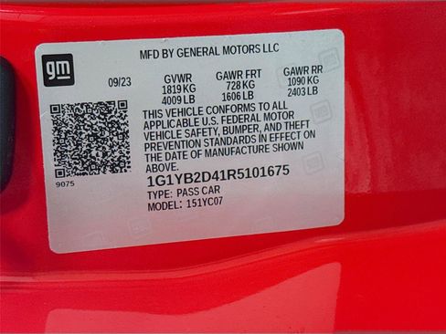 Used 2024 Chevrolet Corvette Stingray Preferred Cpe image 14