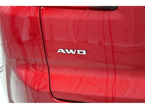 Used 2023 Cadillac XT4 Premium Luxury image 60