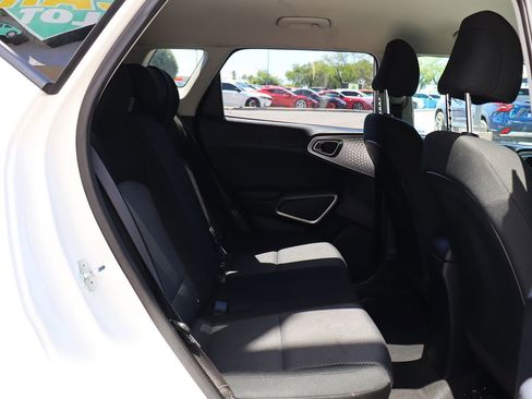 Used 2023 Kia Soul LX w/ Option Group 015 FWD image 27