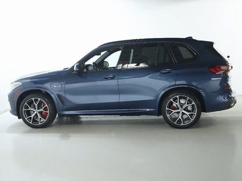 Certified 2023 BMW X5 xDrive45e w/ Executive Package image 40