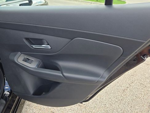 New 2026 Nissan Sentra SR w/ Floor Mat Package FWD image 8