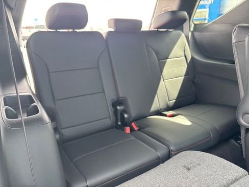New 2026 Chevrolet Traverse RS w/ LPO, Floor Liner Package image 24
