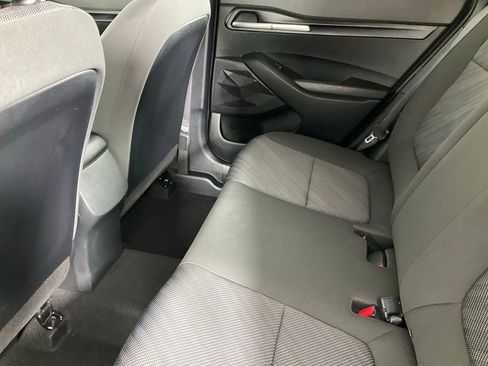 Used 2023 Kia Seltos LX image 11