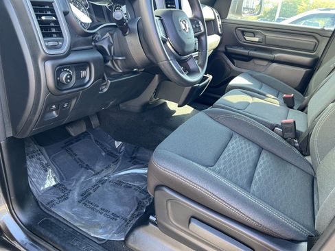 New 2025 RAM 1500 Tradesman w/ Night Edition image 12