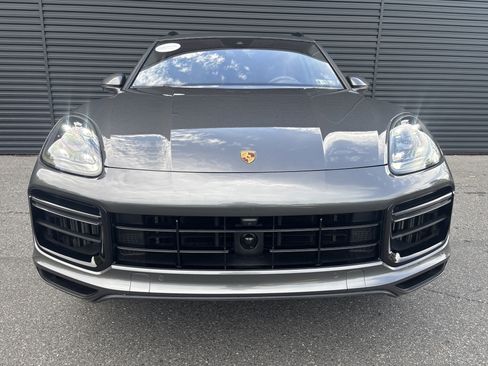 Certified 2022 Porsche Cayenne Turbo AWD/4WD image 9