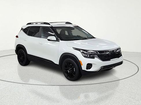 Certified 2024 Kia Seltos X-Line AWD/4WD image 8
