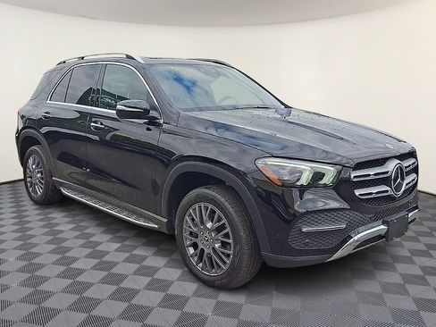 Used 2022 Mercedes-Benz GLE 350 4MATIC image 2