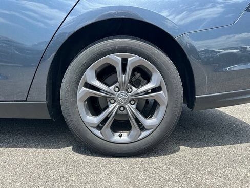 Used 2023 Honda Accord EX image 5