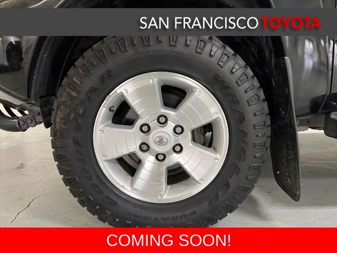 Used 2014 Toyota Tacoma PreRunner image 9