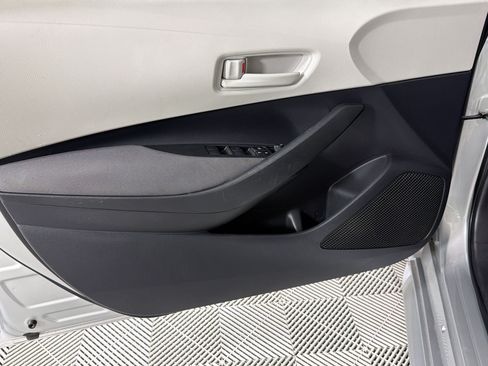 Used 2024 Toyota Corolla LE FWD image 14