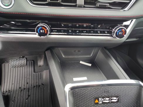 New 2026 Chevrolet Equinox RS w/ Safety and Technology Package image 14