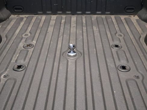 Used 2023 Ford F350 Platinum w/ Tremor Off-Road Package image 38