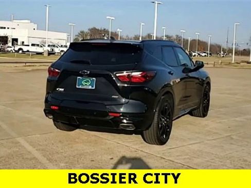 Certified 2022 Chevrolet Blazer RS w/ Driver Confidence II Package image 8