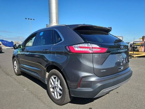 Used 2022 Ford Edge SEL w/ Convenience Package AWD/4WD image 3