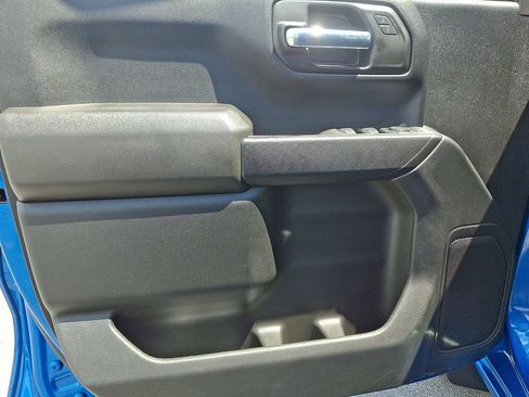 Used 2022 Chevrolet Silverado 1500 Custom AWD/4WD image 12