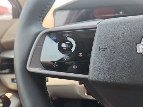 New 2025 Nissan Murano Platinum image 7