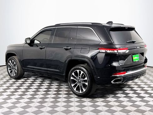 Used 2022 Jeep Grand Cherokee Overland w/ Luxury Tech Group IV image 6