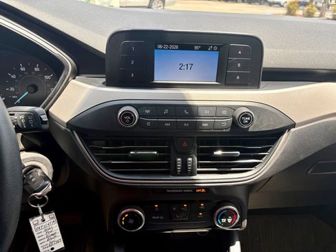 Used 2021 Ford Escape S FWD image 12