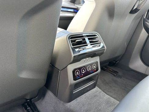 New 2026 BMW M5 w/ Executive Package image 24