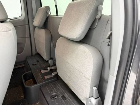 Used 2012 Toyota Tacoma 2WD Access Cab w/ SR5 Pkg image 14