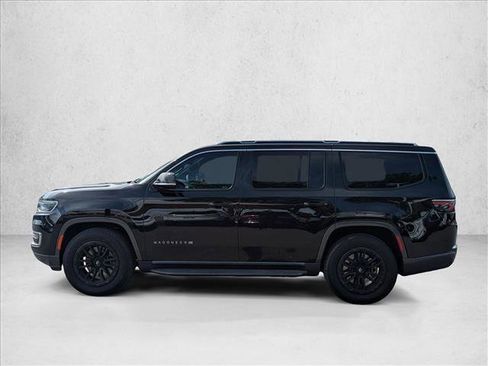 Used 2022 Jeep Wagoneer Series I AWD/4WD image 9