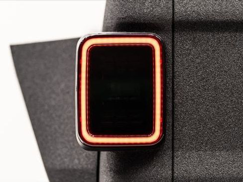 Used 2026 Jeep Gladiator Sport image 12