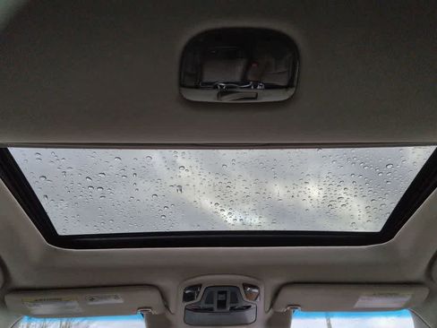 Used 2022 Subaru Outback Touring XT image 23