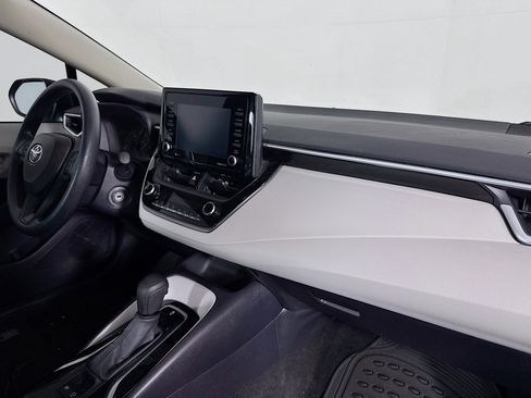 Used 2022 Toyota Corolla L FWD image 24