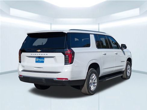New 2026 Chevrolet Suburban LS image 6