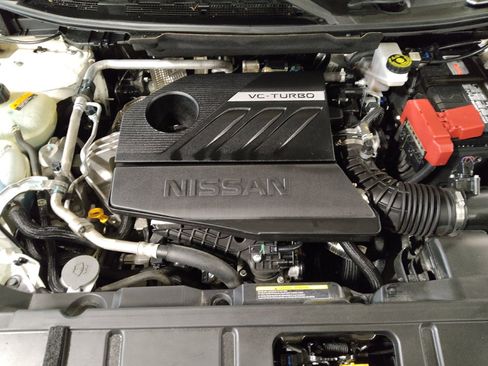 Used 2023 Nissan Rogue S FWD image 30
