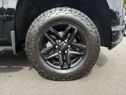 Used 2019 Chevrolet Silverado 1500 Custom Trail Boss w/ Custom Convenience Package image 13