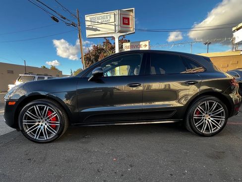 Used 2017 Porsche Macan GTS image 5