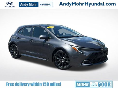 Used 2025 Toyota Corolla XSE FWD image 1