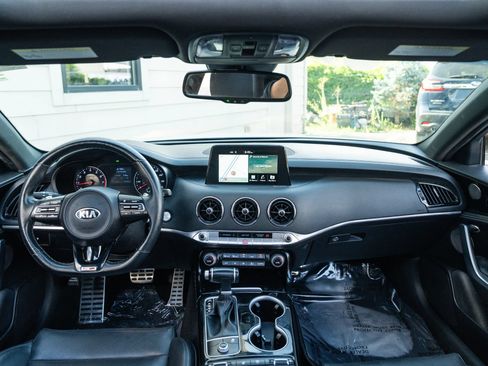 Used 2021 Kia Stinger GT-Line w/ Sun & Sound Package AWD/4WD image 19