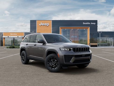 New 2026 Jeep Grand Cherokee Altitude AWD/4WD image 6