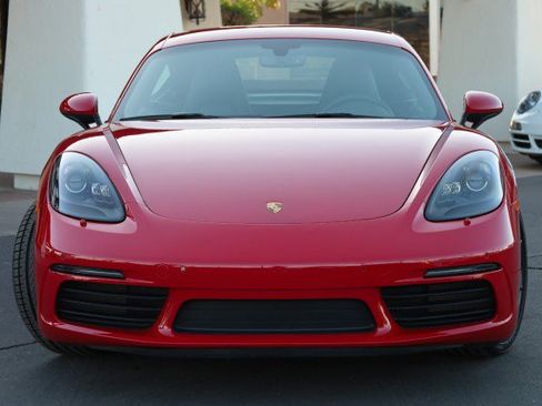 Used 2019 Porsche 718 Cayman RWD image 7