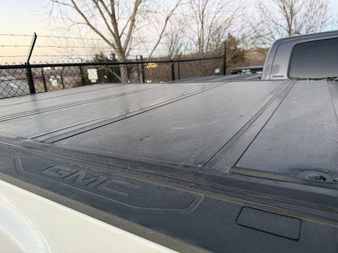 Used 2023 GMC Sierra 2500 Denali w/ Denali Ultimate Package image 5