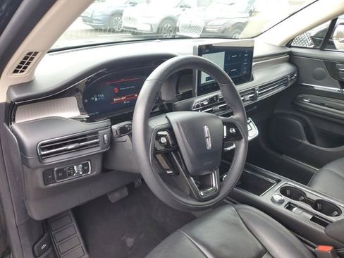 Certified 2024 Lincoln Corsair Reserve w/ Equipment Group 201A AWD/4WD image 11