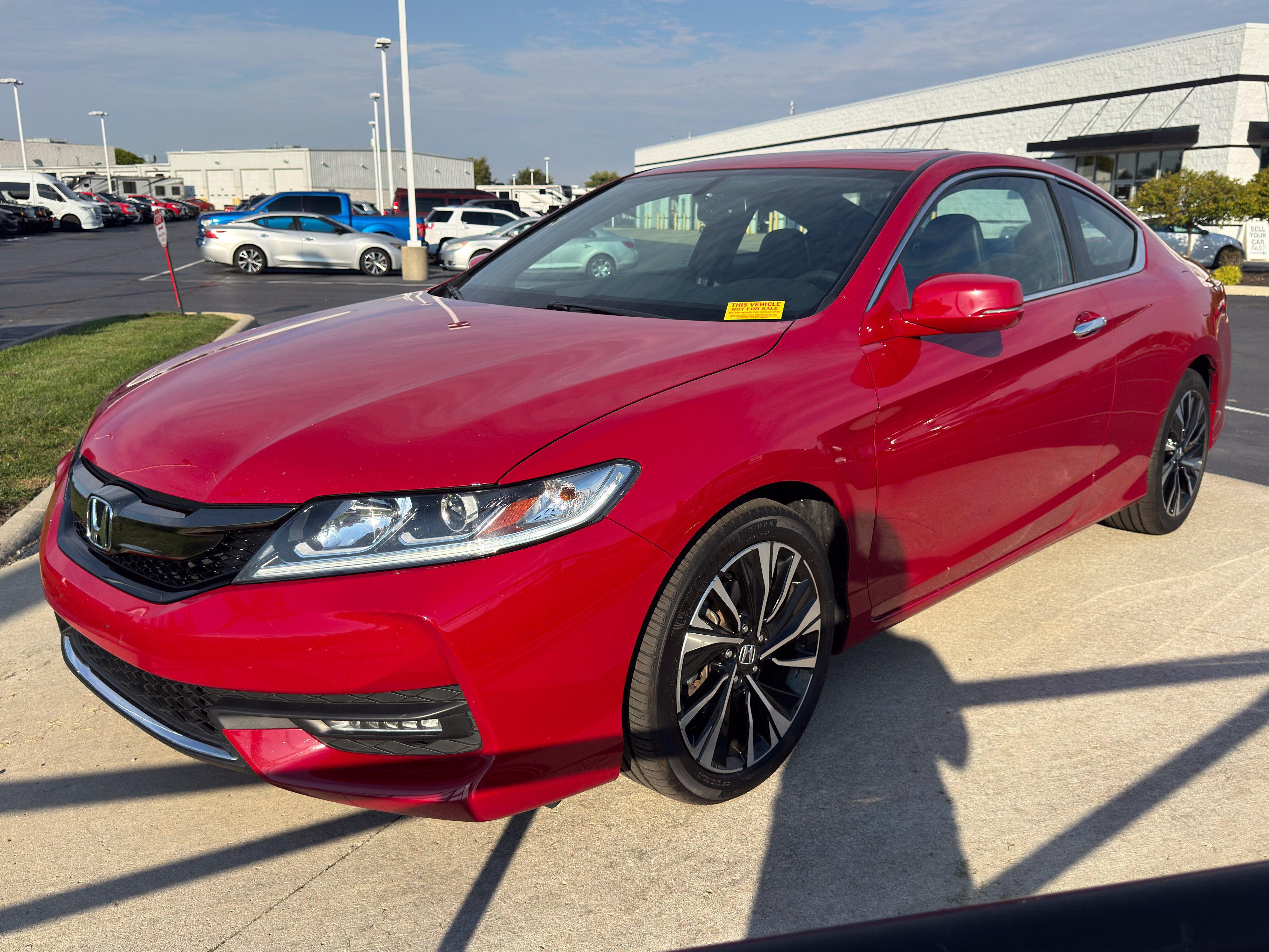 Used 2017 Honda Accord EX-L image 3