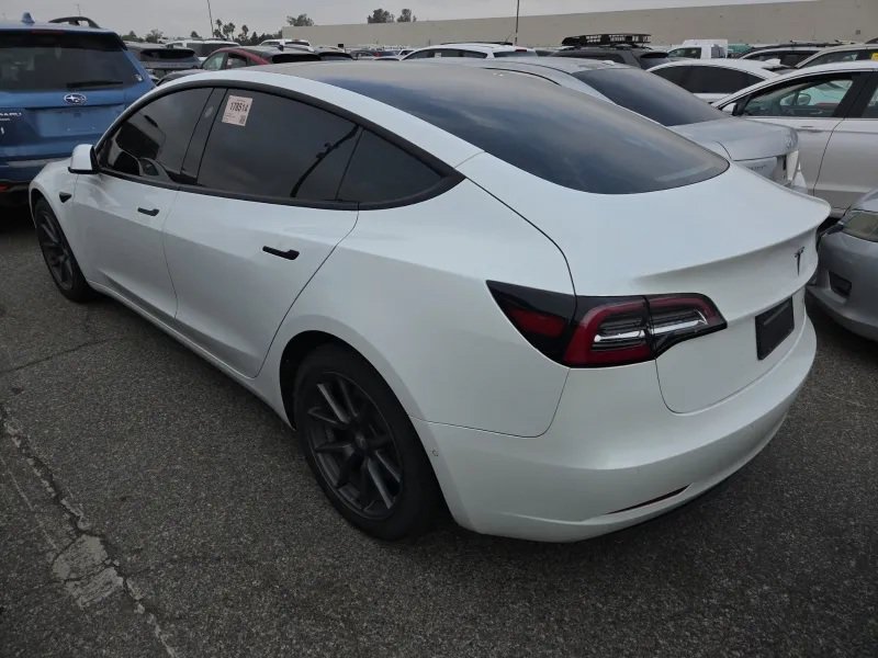 Used 2021 Tesla Model 3 Long Range AWD/4WD image 2