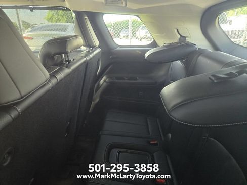 Used 2023 INFINITI QX60 Sensory w/ Vision Package AWD/4WD image 4
