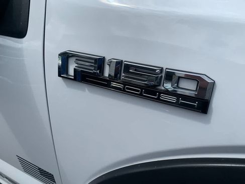 Used 2020 Ford F150 XLT w/ Equipment Group 302A Luxury AWD/4WD image 10
