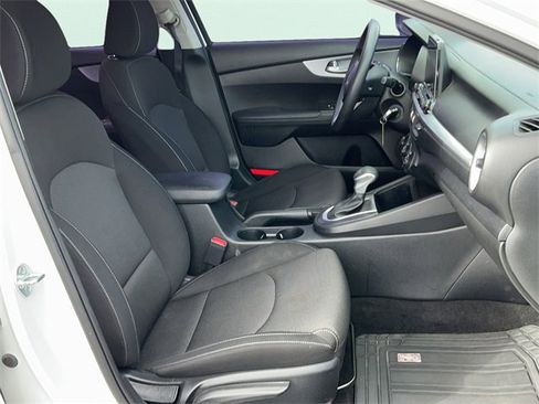 Used 2023 Kia Forte LXS image 16