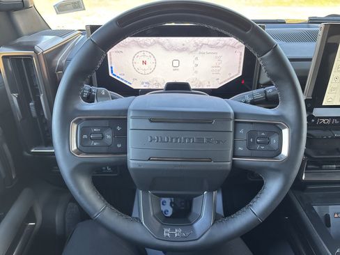 Used 2025 GMC Hummer EV 2X image 14