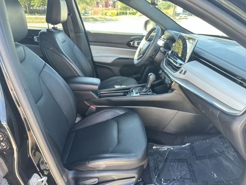 Certified 2023 Jeep Compass Limited AWD/4WD image 24