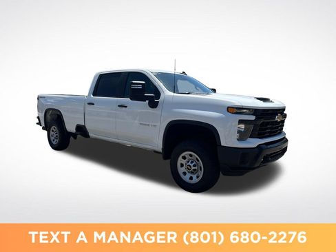 Used 2025 Chevrolet Silverado 3500 W/T AWD/4WD image 7