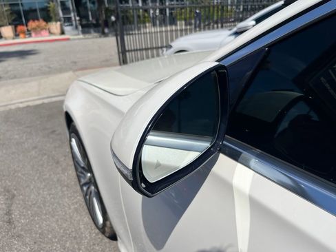 Used 2022 Mercedes-Benz S 500 4MATIC w/ AMG Line Package image 14