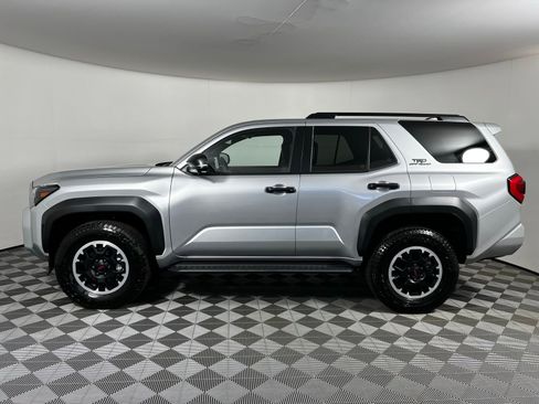Certified 2025 Toyota 4Runner TRD Off-Road Premium w/ Tow Technology Package image 8